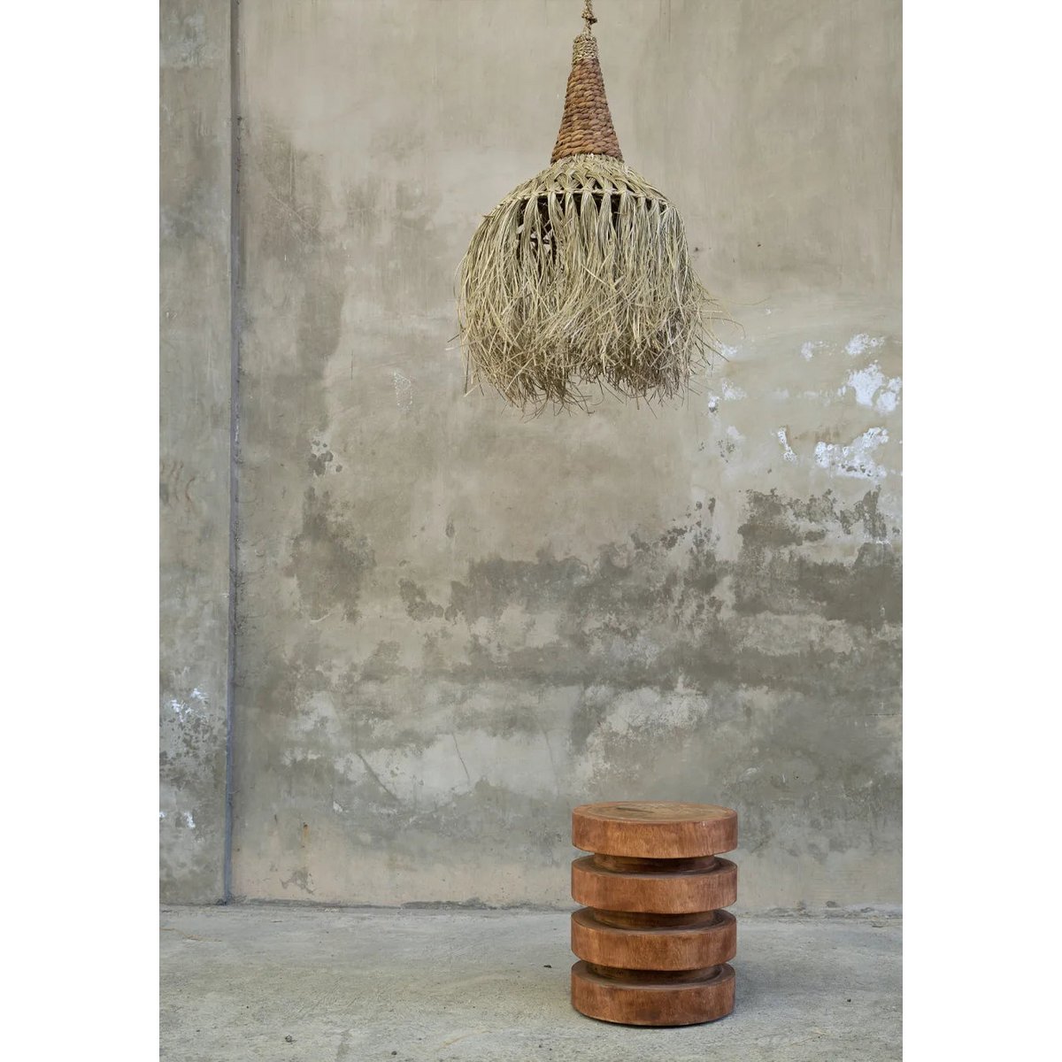 Jakkara / Sivupöytä - THE MASSAKA STOOL