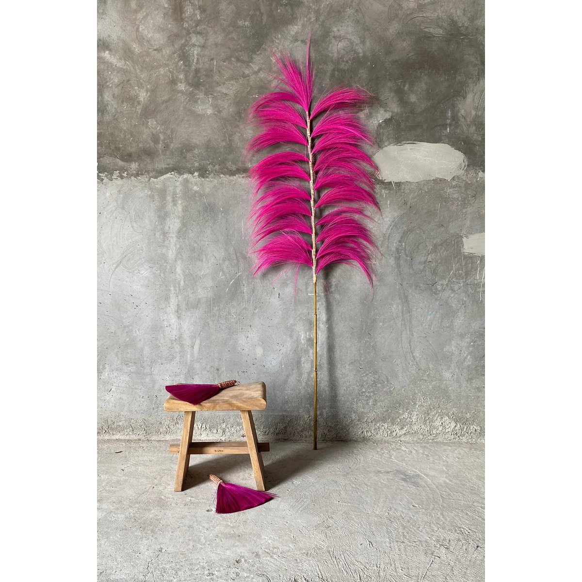 Jakkara - THE SUAR STOOL