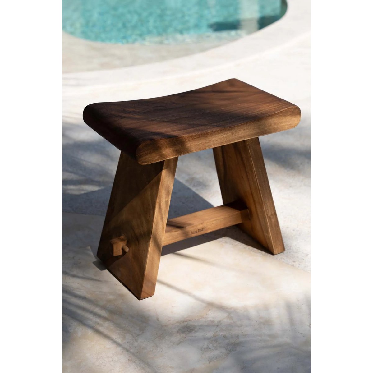 Jakkara - THE SUAR STOOL